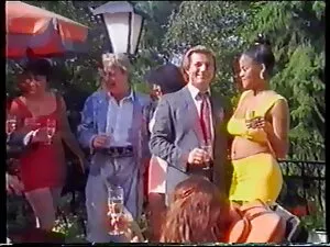 Hot blonde porn voye ...