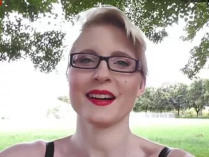 Carrie avec des lune ...